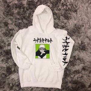 naruto  NWT! white hoodie doing the shadow clone